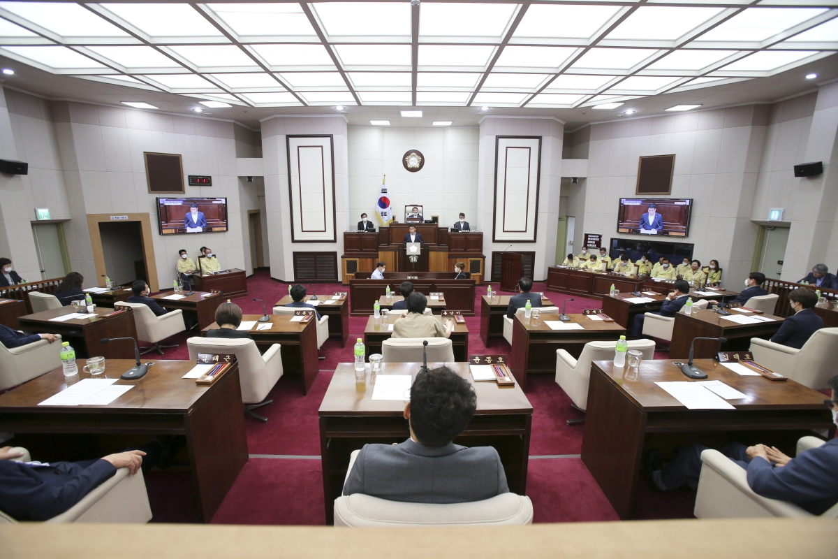 20200716-012[AP7U6886-제242회 임시회 제1차 본회의시 장세구 의원 5분 자유발언.jpg