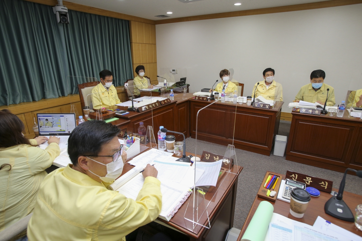 20200916-011[AP7U9587-제243회 임시회 예산결산특별위원회 소관 2020년도 제2회추가경정예산안 심사활동.JPG