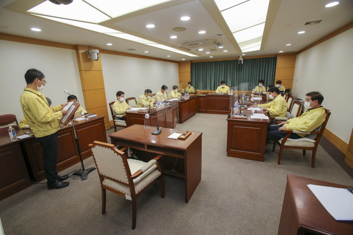 20201007-003[AP7U0120-폐회중 의회운영위원회 활동.JPG
