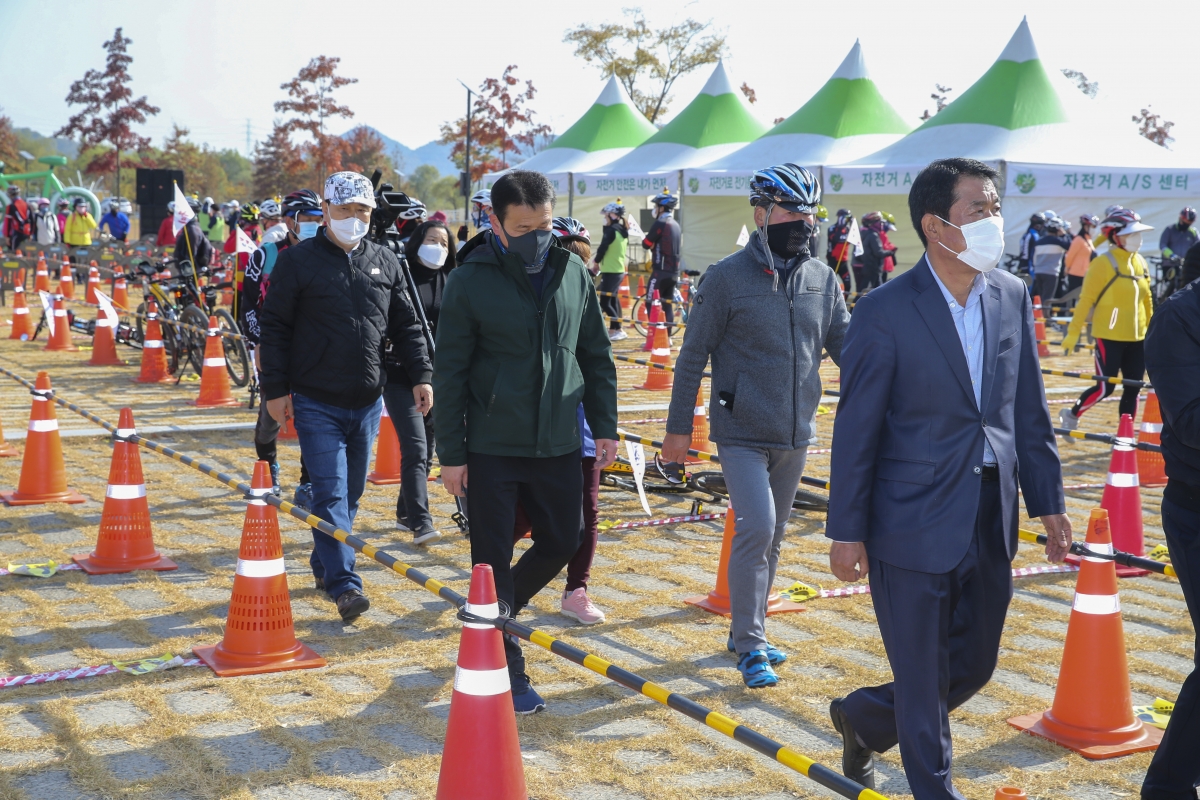 20201031-022[AP7U1779-제12회 구미시민 녹색자전거 대행진.JPG