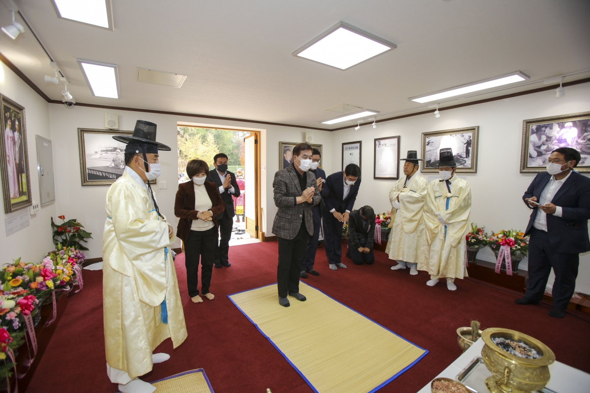 20201114-056[IMG_7697-박정희대통령 103돌 숭모제.JPG