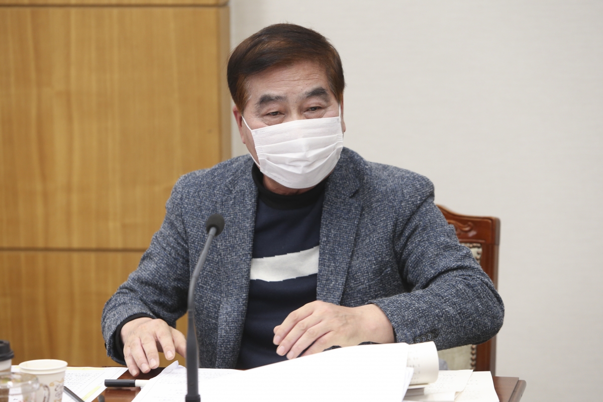 20201126-022[AP7U3684-제245회 정례회 기획행정위원회 조례안 심사활동.JPG