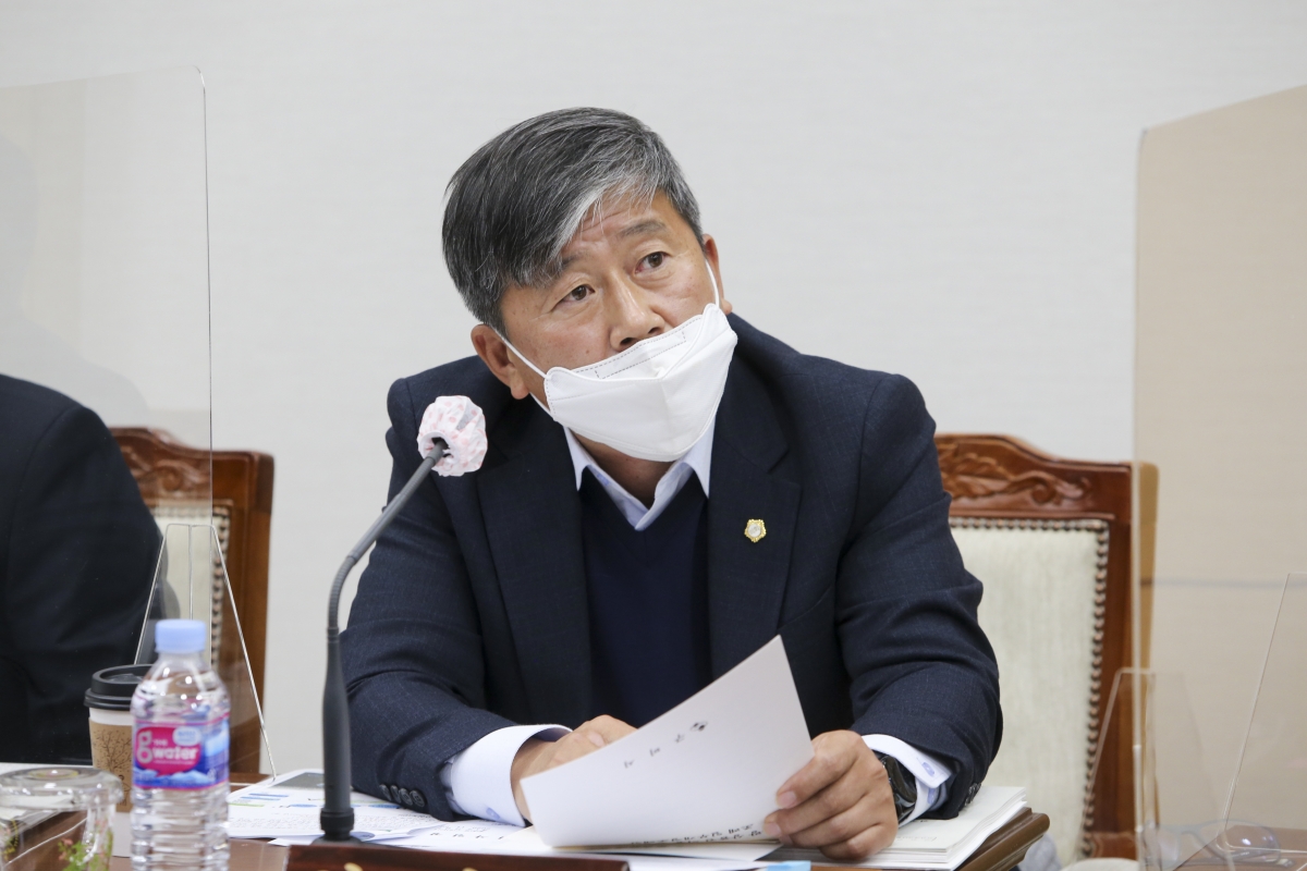 20201126-040[AP7U3731-제245회 정례회 산업건설위원회 조례안 심사활동.JPG
