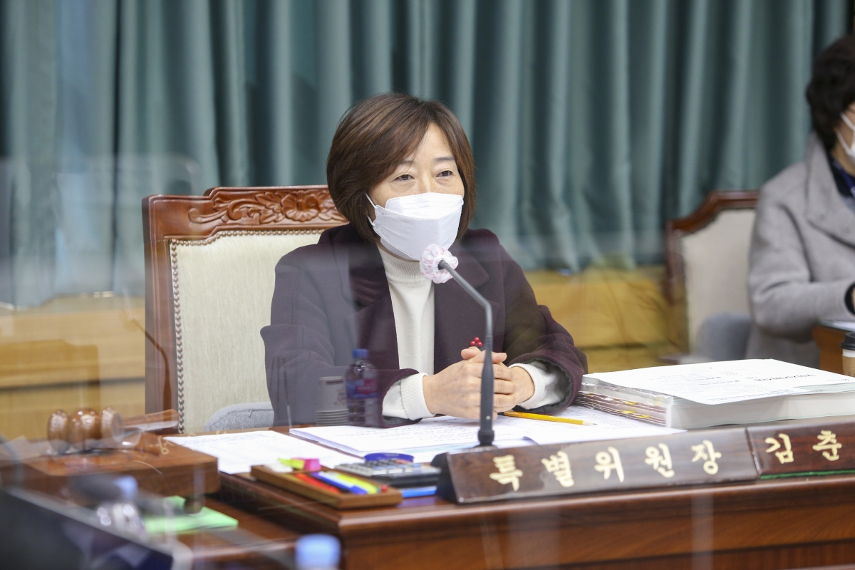 20201216-005[AP7U5227-제245회 정례회 예산결산특별위원회 2020년도 제3회추경예산안 및 기금운용계획안 심사활동.JPG