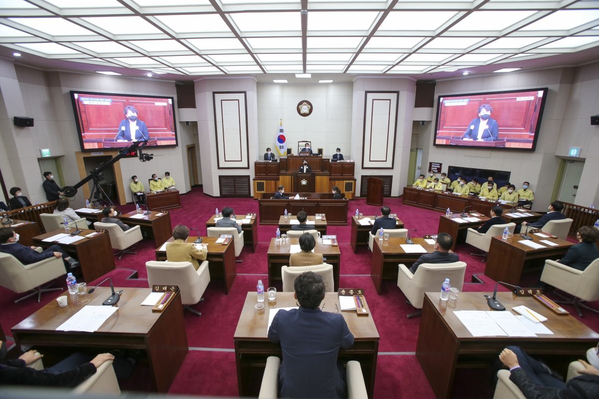 20201217-013[AP7U5379-제245회 정례회 제3차 본회의시 이지연 의원 5분자유발언.JPG