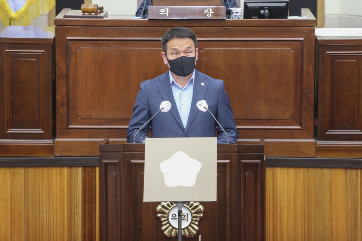 20210304-015[AP7U8079-제247회 임시회 제1차 본회의시 장세구 의원 5분 자유발언.jpg