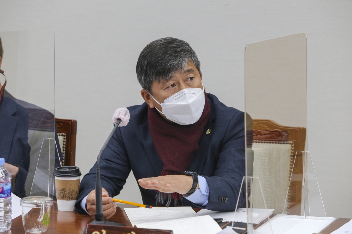 20210305-019[AP7U8347-제247회 임시회 산업건설위원회 조례안 심사활동.jpg
