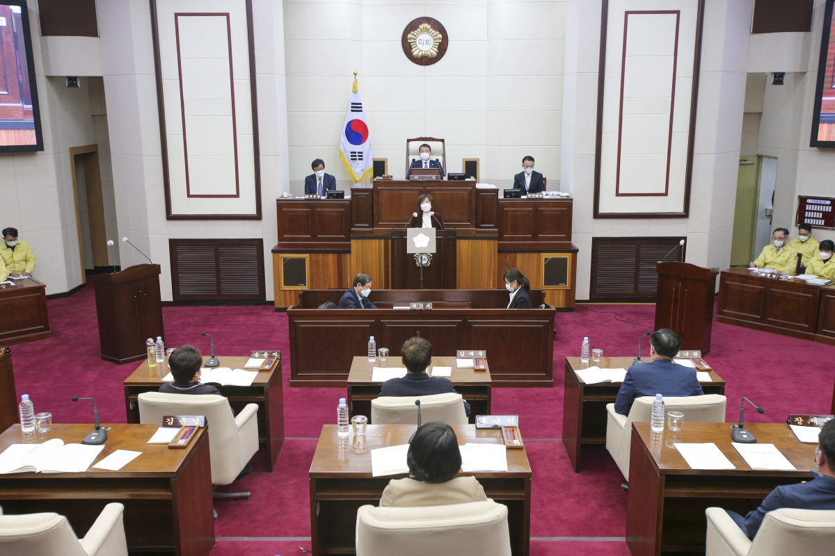 20210310-014[AP7U8567-제247회 임시회 제2차 본회의시 김춘남 의원 5분 자유발언.jpg