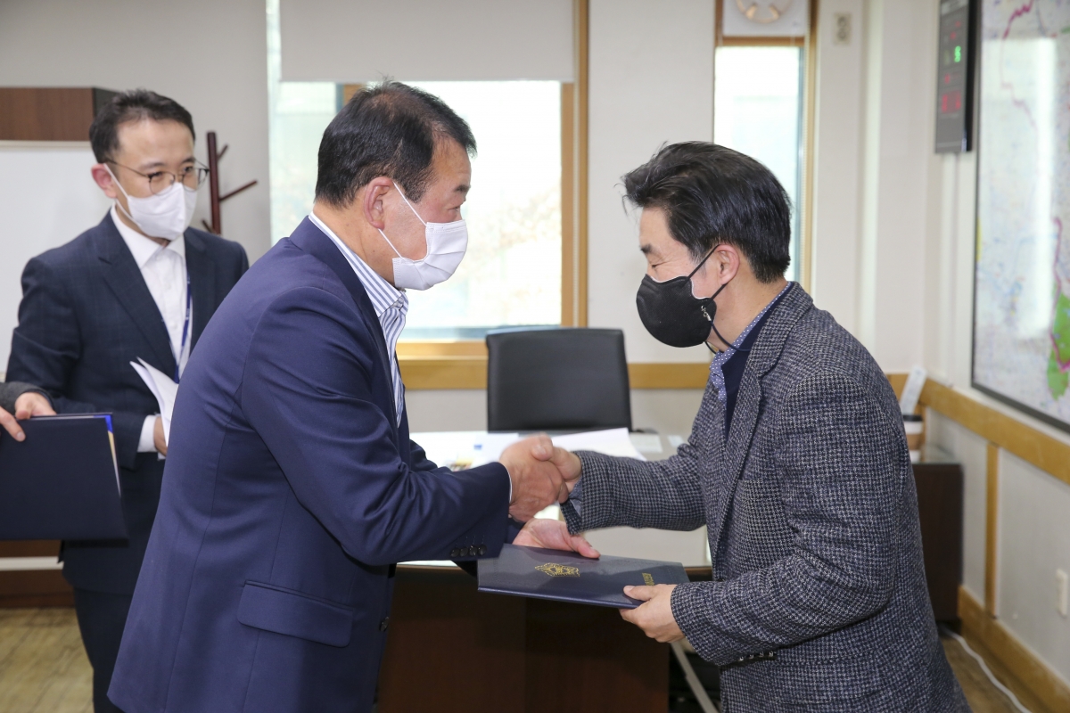 20210325-003[AP7U8962-2020 회계연도 결산검사위원 위촉식.jpg