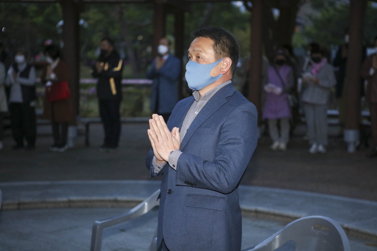 20210416-015[IMG_8188-불기2565 부처님 오신날 점등식.jpg
