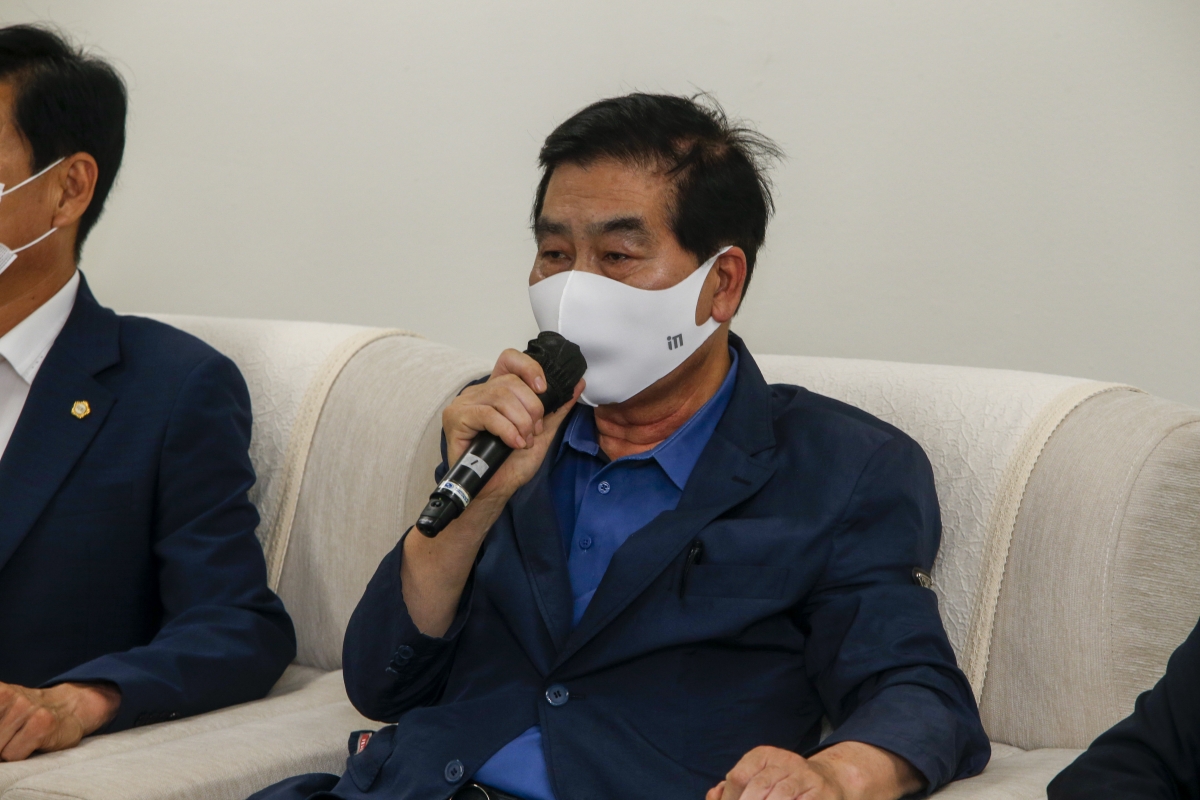 20210929-037[_P7U6082-1-구미시의회 의원 제41회 전국체전 준비 현장 설명회.jpg