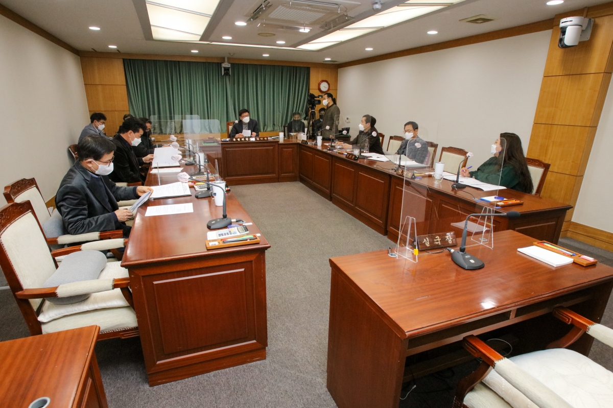 20220210-004[IMG_0648-제255회 임시회 폐회중 제3차 행정사무조사특별위원회 활동.jpg