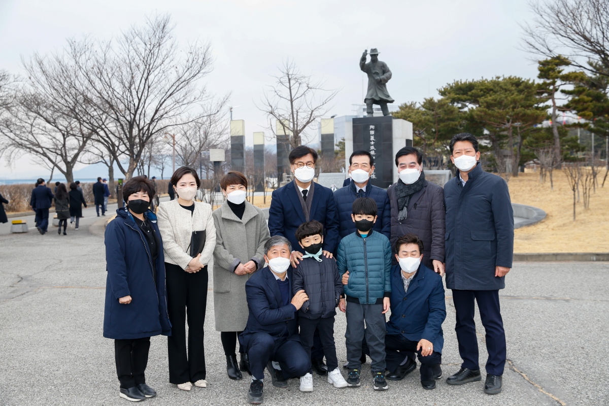 20220301-071[_P7U8605-3·1절 기념 장진홍 의사 추념.jpg