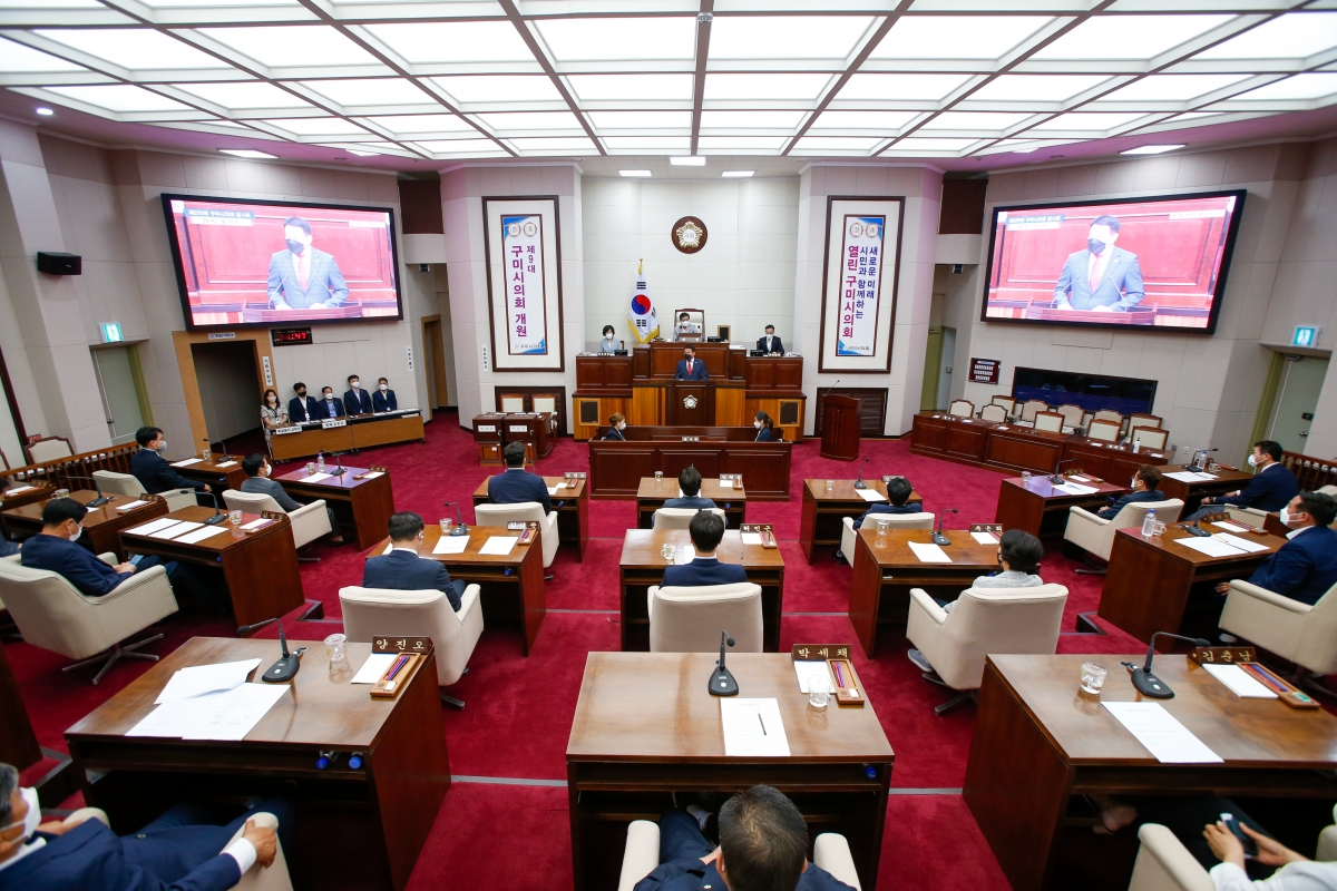 20220701-066[_P7U2164-제259회 임시회 제1차 본회의시 부의장에 당선된 장세구 의원 당선 인사.JPG