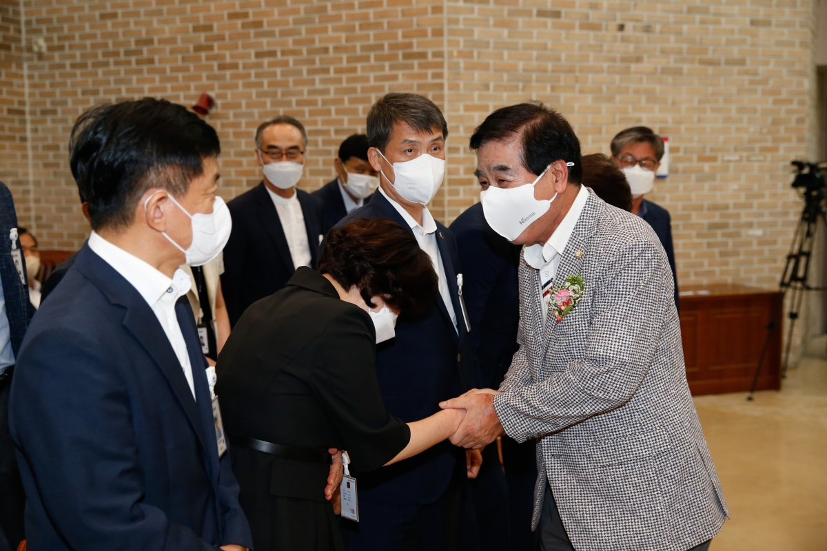 20220701-124[_P7U2299-제9대 구미시의회 의원과 집행부 간부공무원간 상견례.JPG