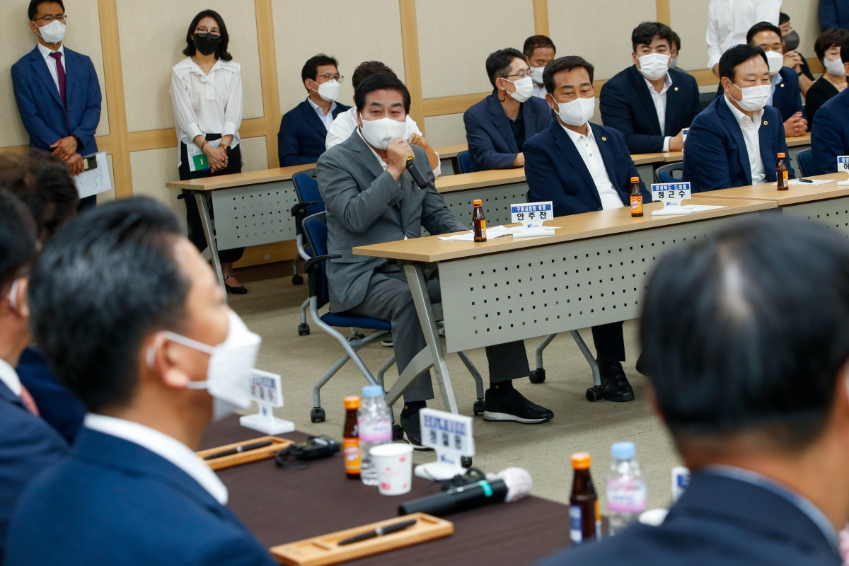 20220706-093[_P7U3169-LG이노텍과 경북도 구미시간 투자양해각서 체결식 .JPG