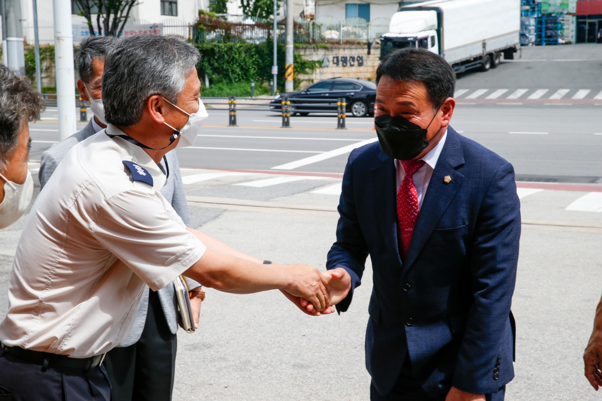 20220707-025[_P7U3454-제9대 구미시의회 전반기 의장단 취임에 따른 구미소방서 방문.JPG