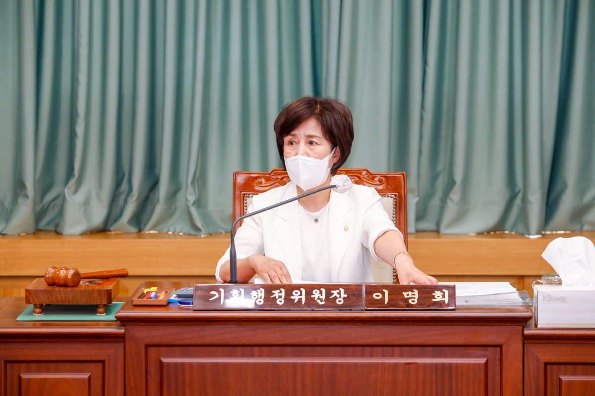 20220705-028[_P7U2765-제259회 임시회시 제1차 기획행정위원회 간사 선임의 건 활동.JPG