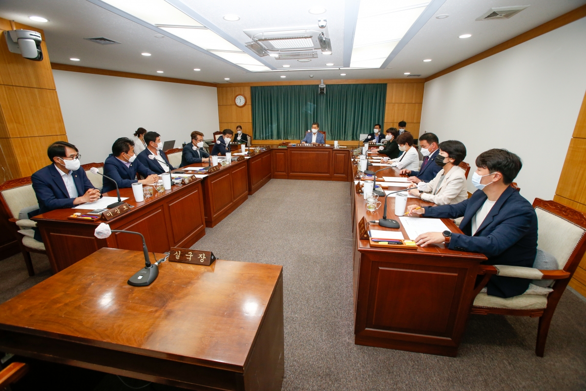 20220705-033[_P7U2731-제259회 임시회시 제1차 산업건설위원회 간사 선임의 건 활동.JPG