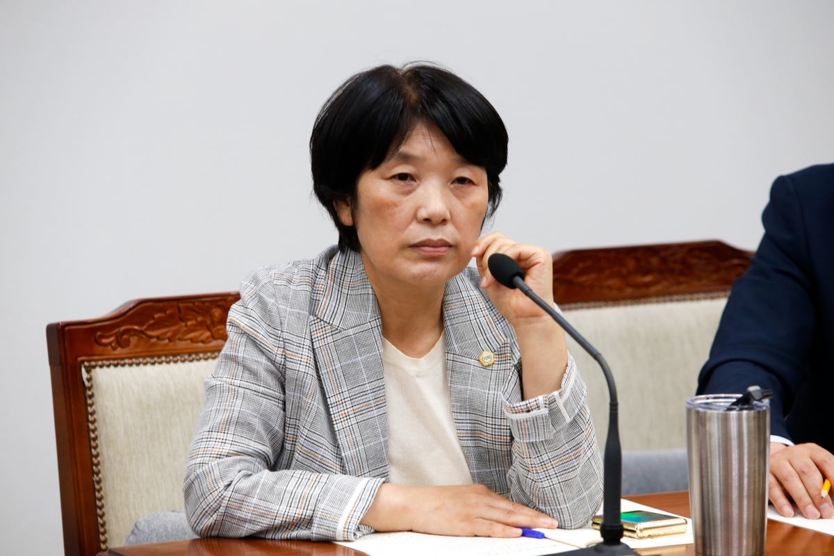20220713-025[_P7U4220-제260회 임시회시 의회운영위원회 소관 2022년도 주요업무 보고의 건 활동.JPG