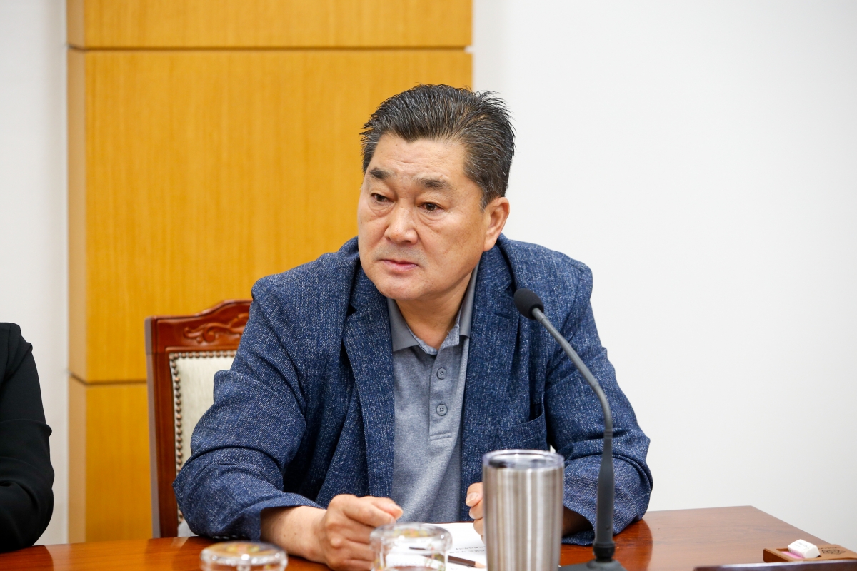 20220713-024[_P7U4200-제260회 임시회시 의회운영위원회 소관 2022년도 주요업무 보고의 건 활동.JPG