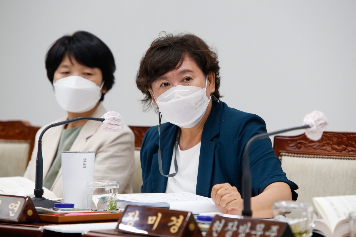 20220714-025[_P7U4654-제260회 임시회시 산업건설위원회 소관 2022년도 주요업무 보고의 건 활동.JPG