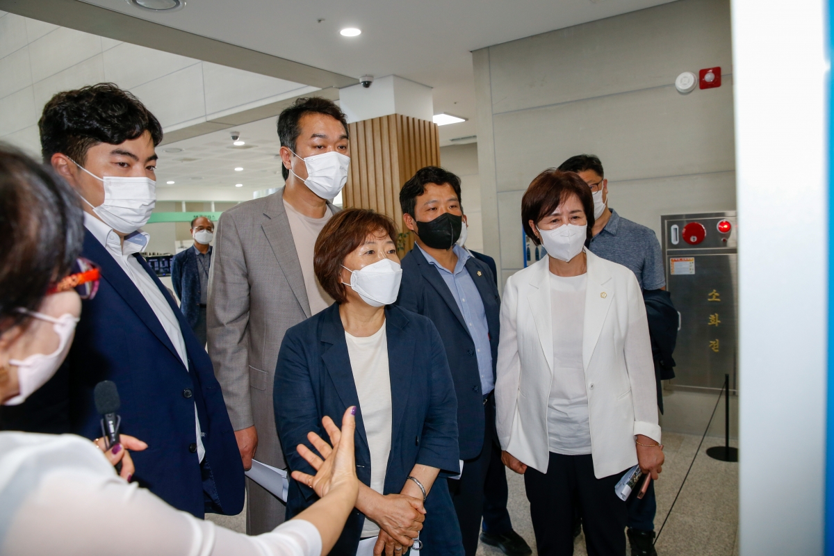 20220719-105[_P7U5998-제260회 임시회 기획행정위원회 박정희대통령 역사자료관 현장방문.JPG