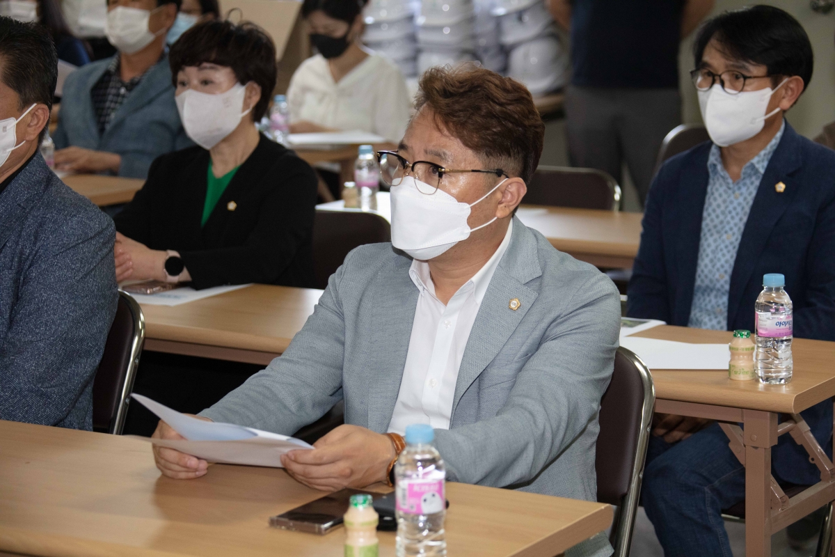 20220719-175[IMG_1638-제260회 임시회 산업건설위원회 구평-칠곡중리간 직주연계도로 개설공사 현장방문.JPG