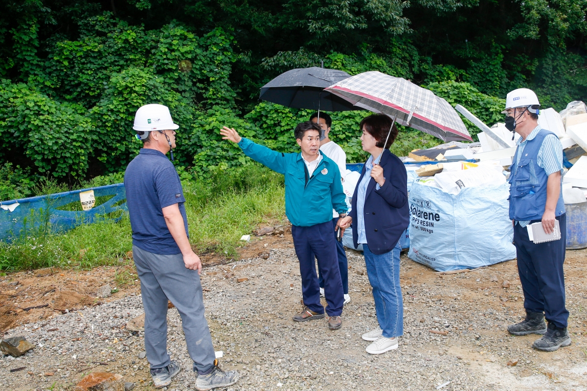 20220829-102[_P7U9726-이명희 기획행정위원장, 강승수 의원 고아읍 지역구 주요사업 현장방문.JPG