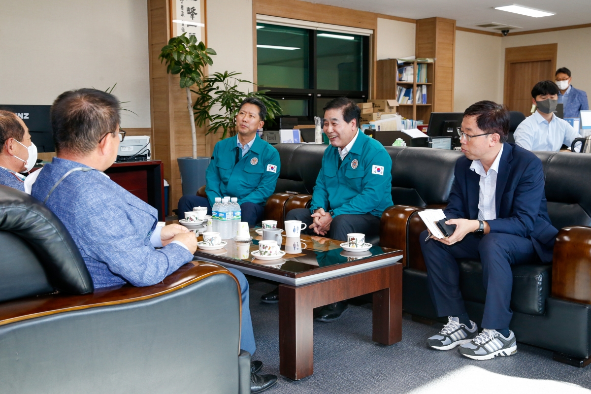 20220908-085[_P7U1566-추석맞이 일선교통 비상근무자 방문 격려.JPG