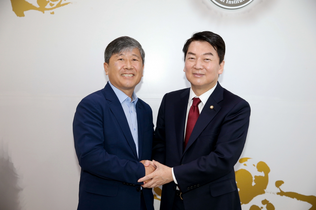 20220920-027[_P7U2812-1-안철수 국회의원 금오공대 특강.jpg