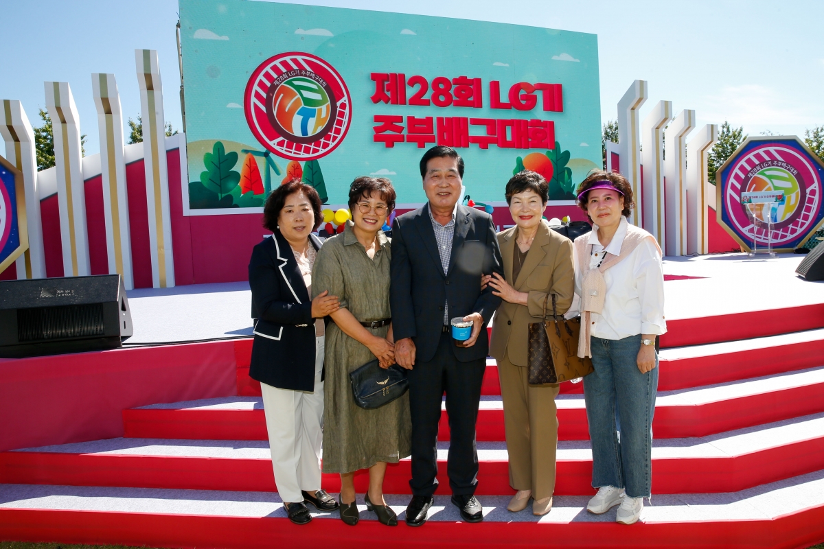 20220924-065[_P7U3741-1-제28회 LG주부배구대회.jpg