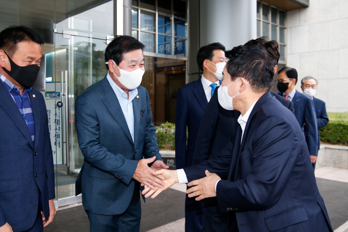 20220926-001[_P7U4370-1-원희룡 국토교통부장관 초청 구미현안 보고회.jpg