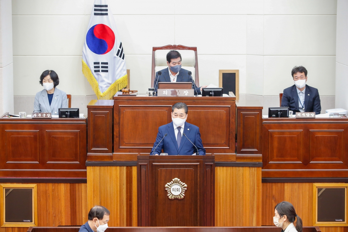 20220923-010[_P7U3366-제261회 제1차 정례회 제2차 본회의시 박세채 의원 시정질문.JPG
