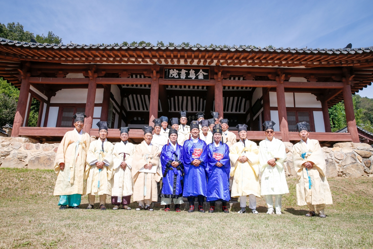 20221001-049[_P7U4935-1-금오서원 추계향사.jpg