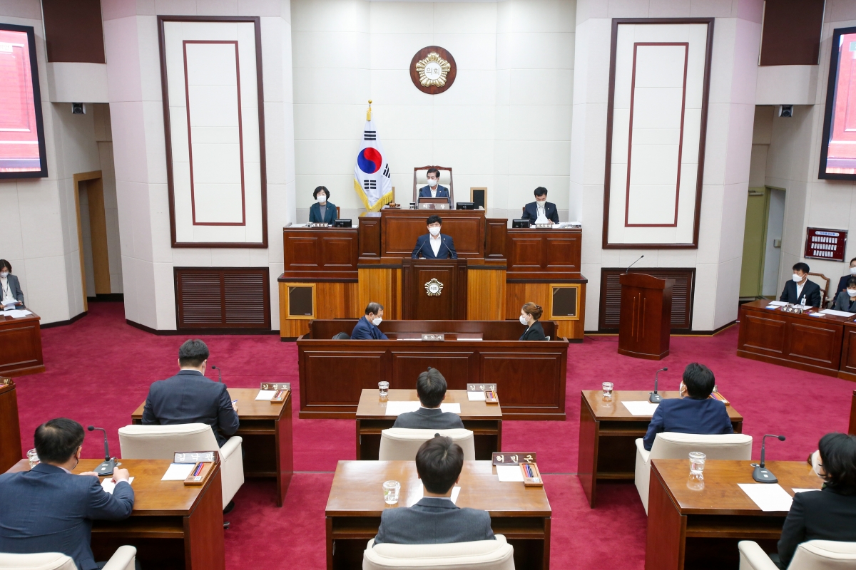 20221018-010[_P7U6991-제262회 임시회 제1차 본회의시 소진혁 의원 5분 자유발언.JPG