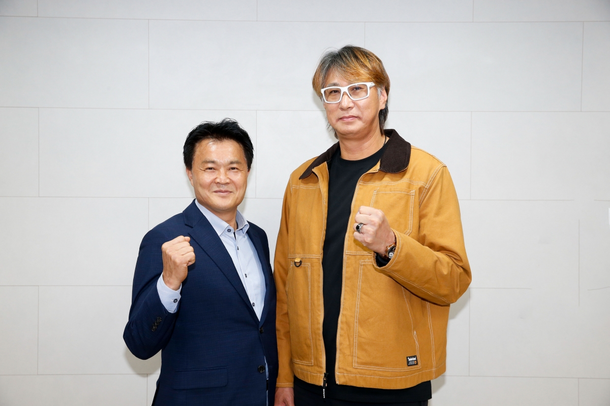 20221018-068[_P7U7177-1-이상렬 전프로배구 선수일행 의장실 방문.jpg