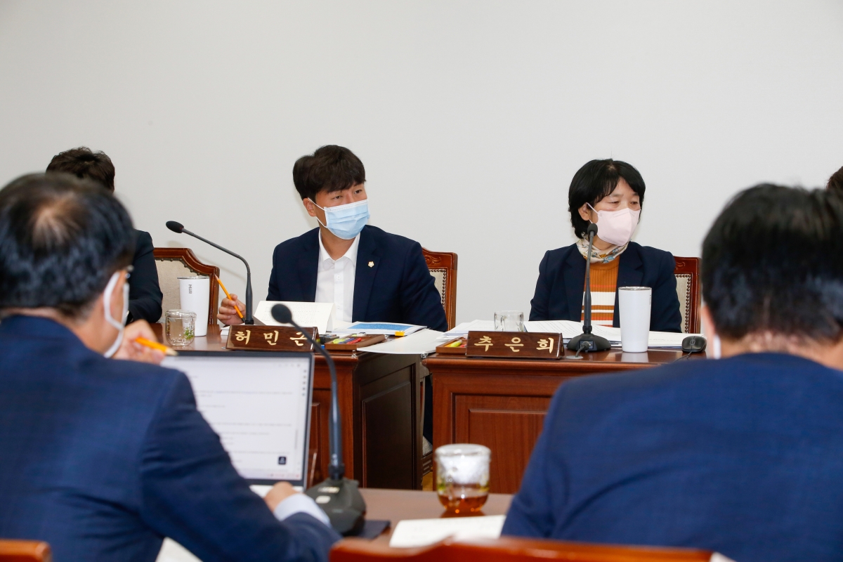 20221019-069[_P7U7342-제262회 임시회시 산업건설위원회 조례안 심사활동.JPG
