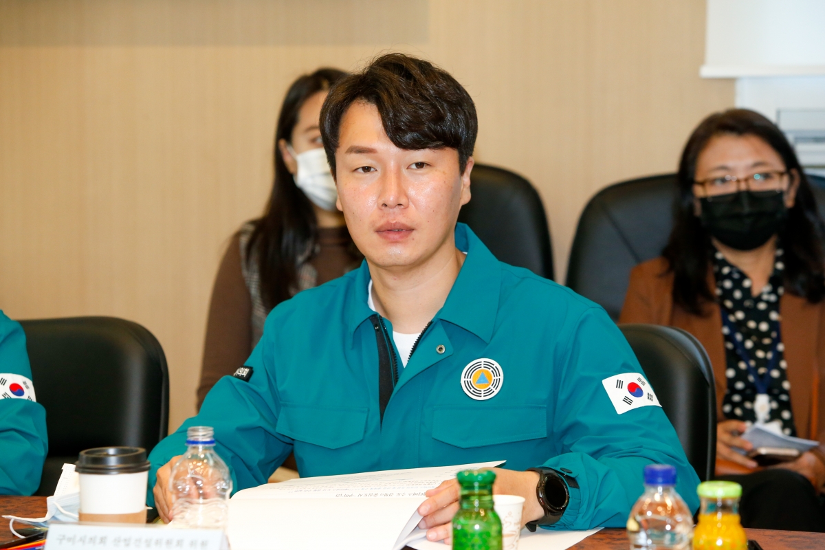 20221020-042[_P7U7526-제262회 임시회시 산업건설위원회 구미전자정보기술원 현장방문활동.JPG