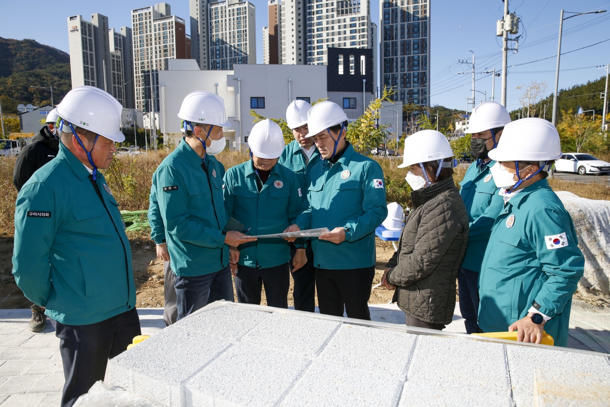 20221105-081[_P7U0252-1-장세구 부의장 일행 사곡오거리 도로확장공사 현장방문.jpg
