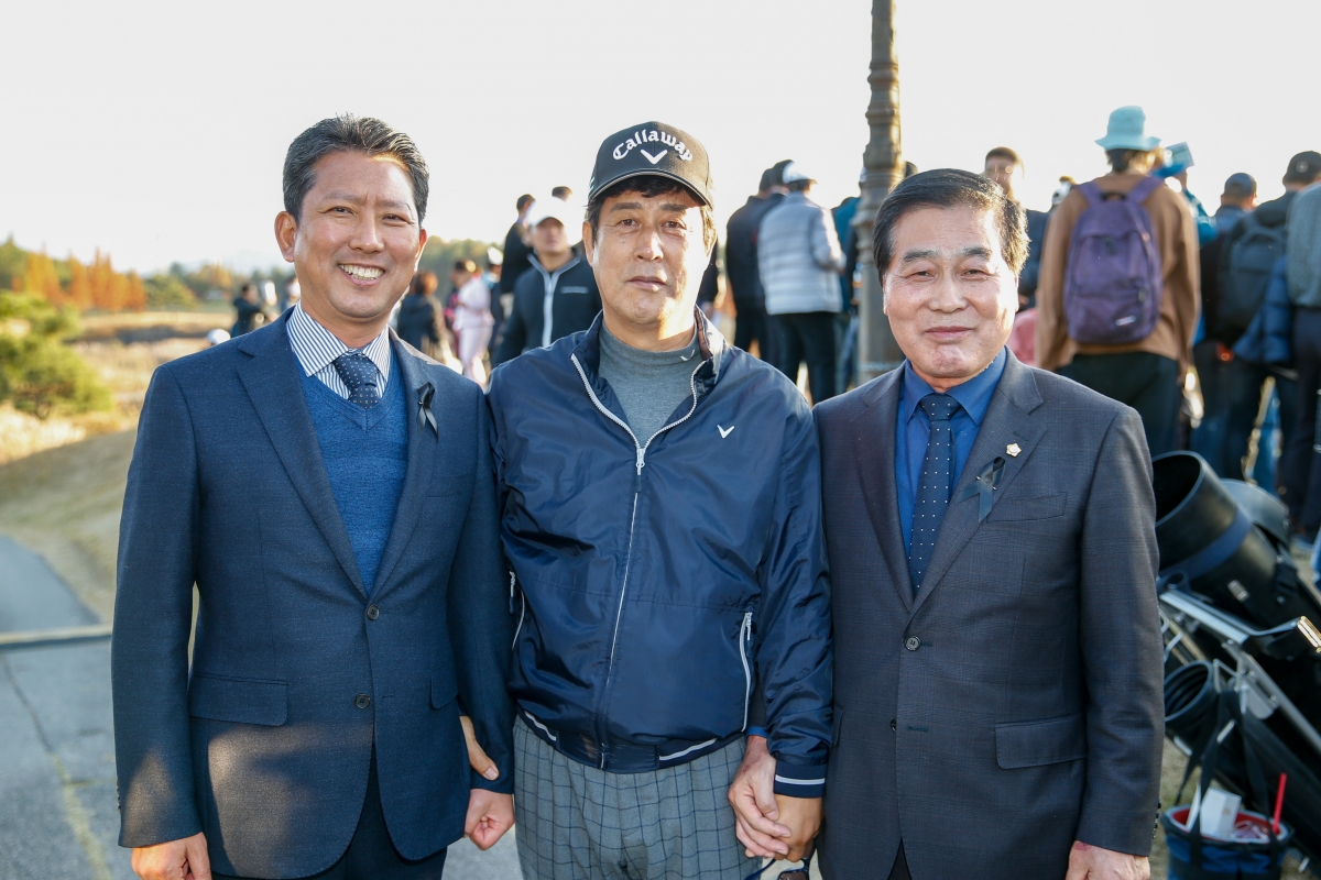 20221106-026[_P7U0448-KPGA 코리안투어 골프존-도레이 오픈 시상식 참석.JPG