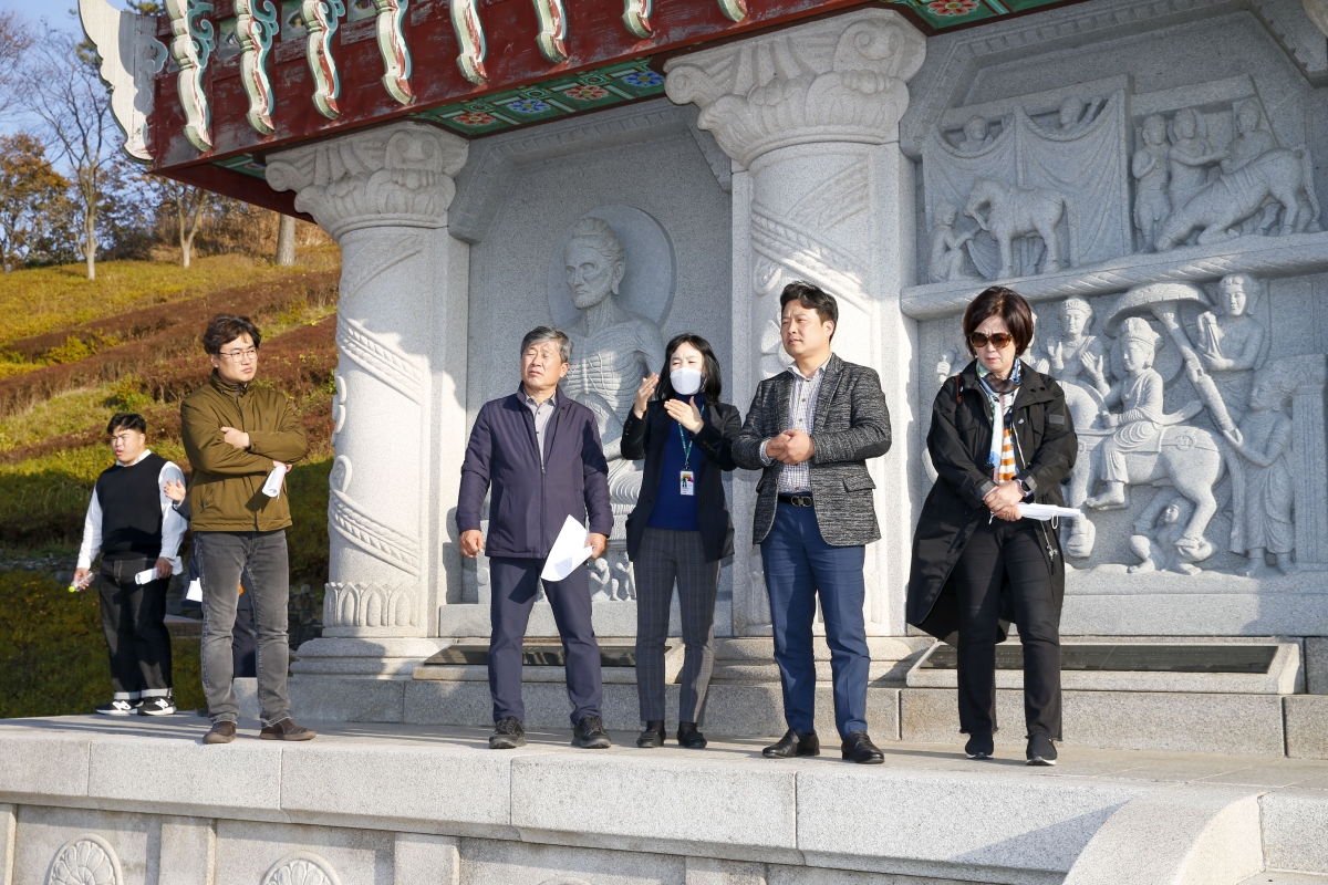 20221108-054[_P7U0592-1-폐회중 기획행정위원회 전남 영광군 백제불교 최초도래지 비교견학.jpg