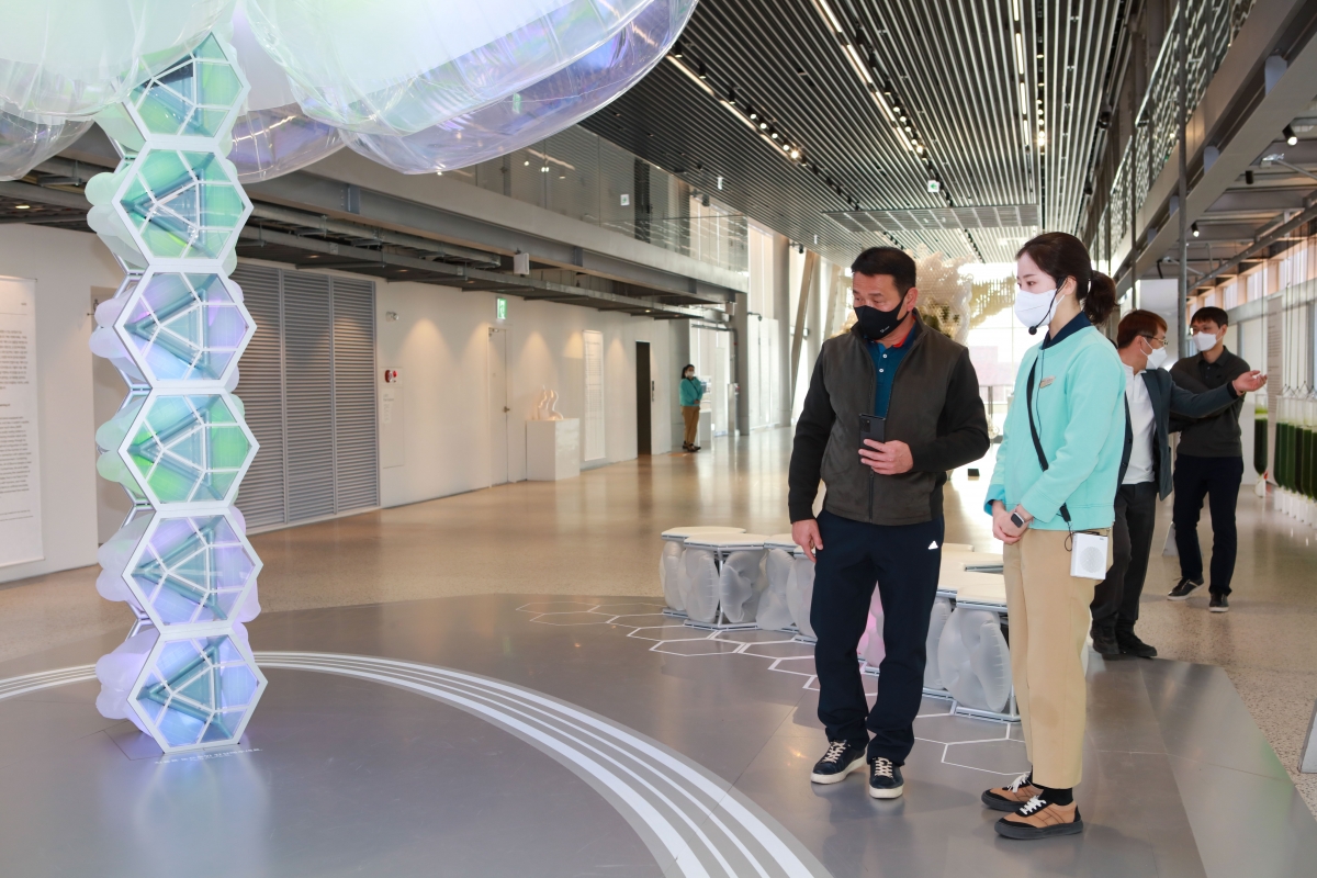 20221110-054[IMG_3116-폐회중 산업건설위원회 부산광역시 해운대 F1963 복합문화공간 비교견학.JPG
