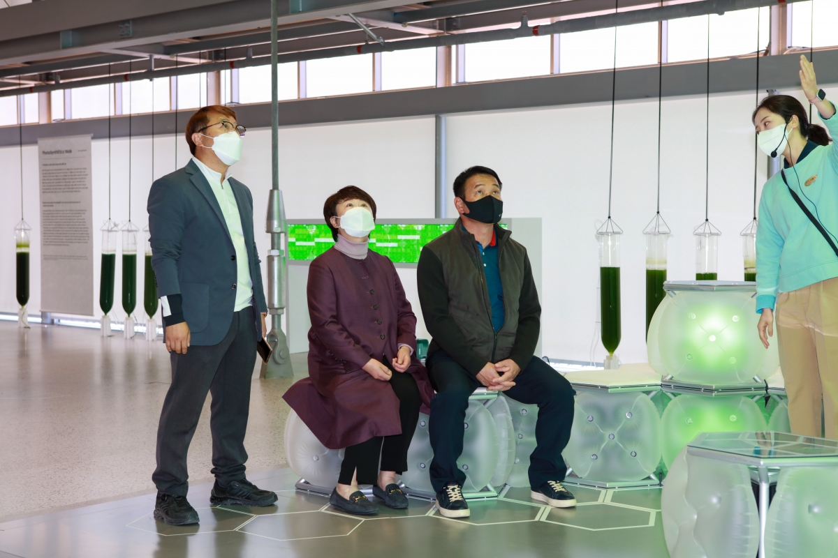 20221110-051[IMG_3111-폐회중 산업건설위원회 부산광역시 해운대 F1963 복합문화공간 비교견학.JPG