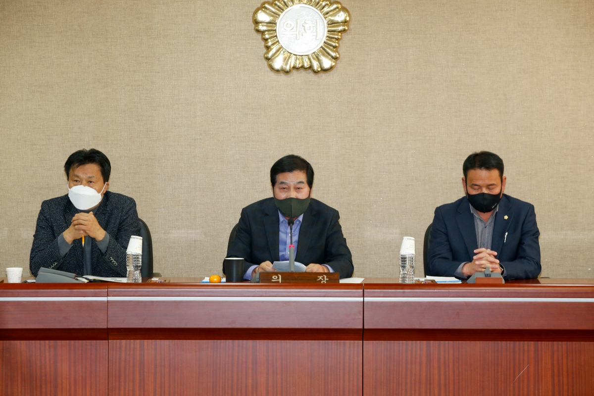 20221117-018[_P7U1543-구미시의회 의원 4대 폭력 예방교육.JPG