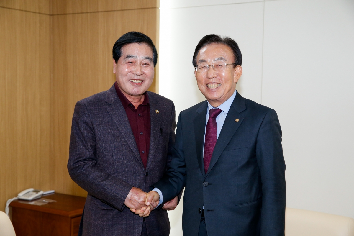 20221024-036[_P7U2383-제20기 민주평화통일자문회의 경북지역회의.JPG