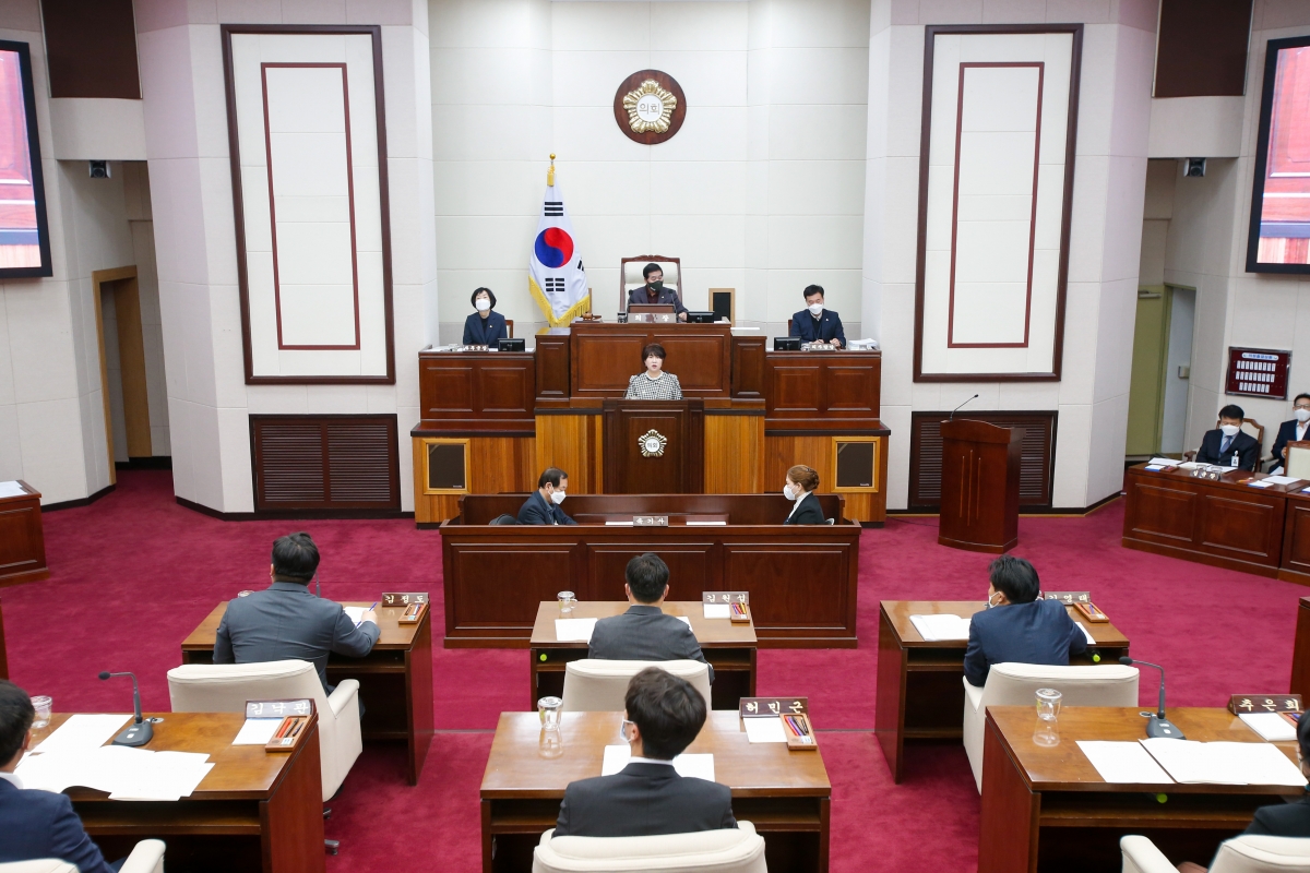 20221125-012[_P7U2673-제263회 구미시의회 제2차 정례회 제1차 본회의시 장미경 의원 5분 자유발언.JPG