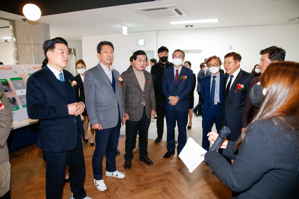 20221130-043[_P7U3442-경북 디자인주도 제조혁신 1주년 기념행사.JPG
