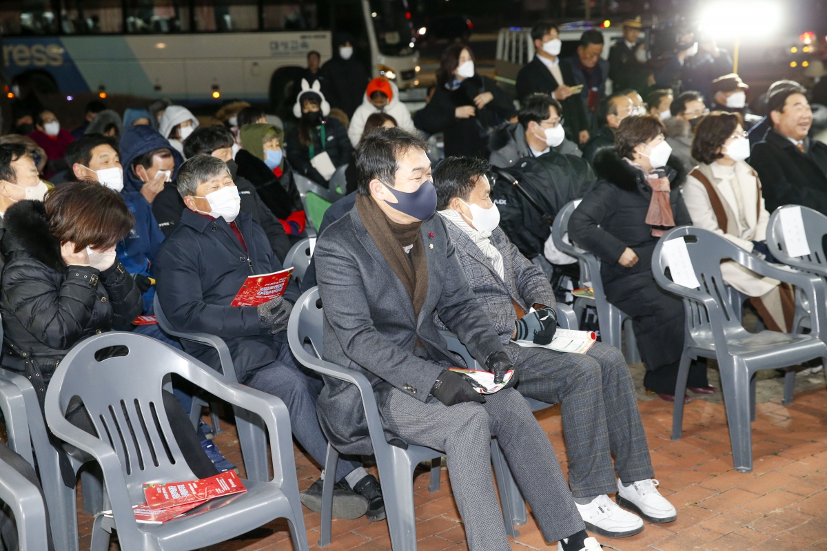 20221204-008[_P7U4350-1-2022 구미시민과 함께하는 성탄트리 점등식.jpg