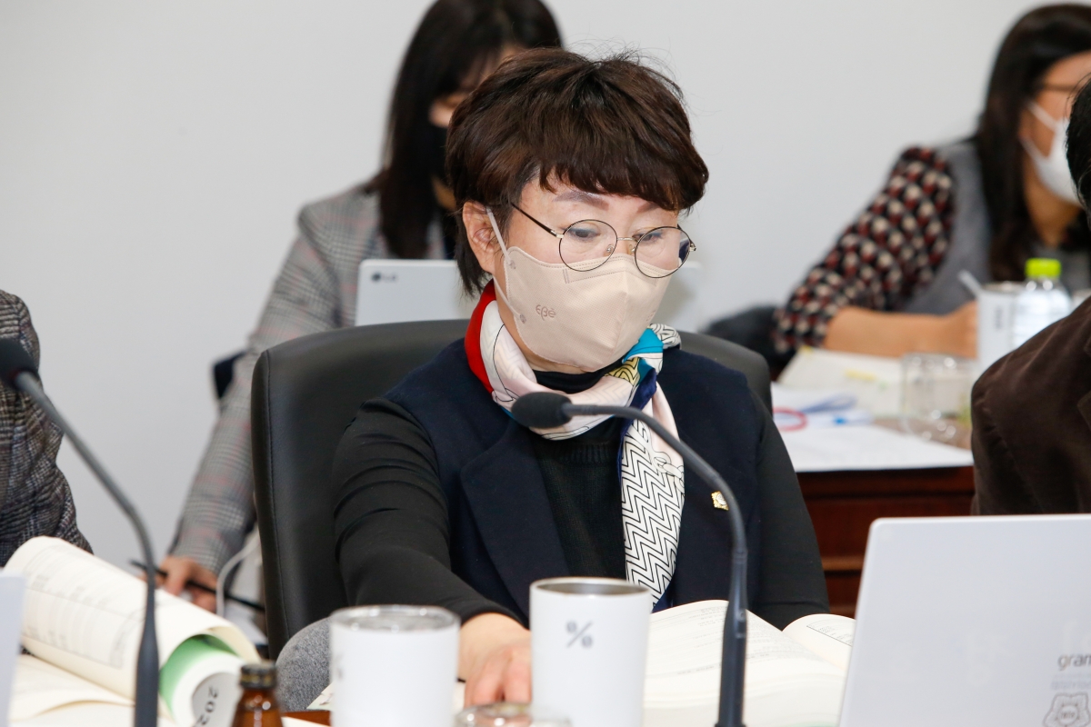 20221205-032[_P7U4509-제263회 구미시의회 제2차 정례회시 예산결산특별위원회 2023년도 예산안 및 기금운용계획안 심사활동.JPG